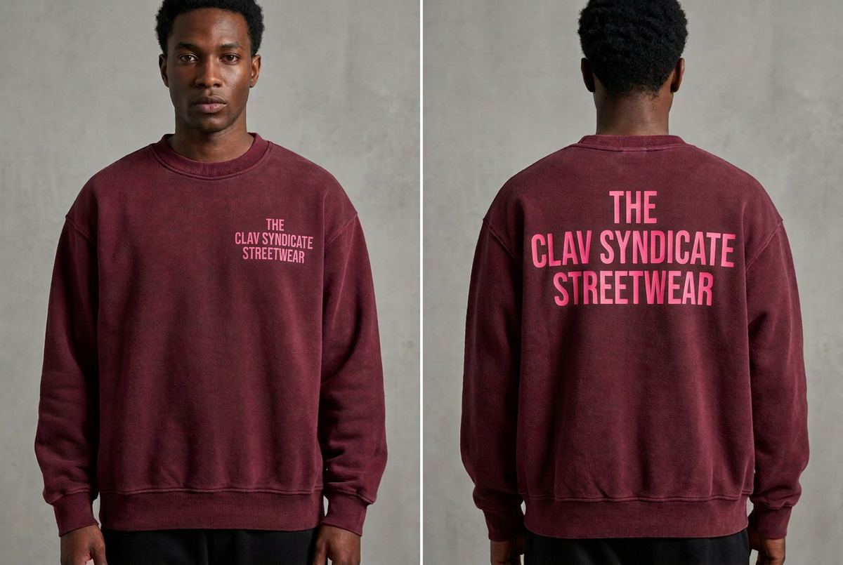 Burgundy nr 2 C.L.A.V Syndicate-crewneck med neonrosa text, närbild fram och bak på modell